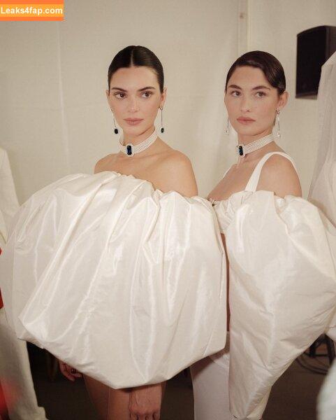 Kendall Jenner / KendallJenner / https: leaked photo photo #1262