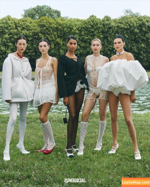 Kendall Jenner / KendallJenner / https: leaked photo photo #1266