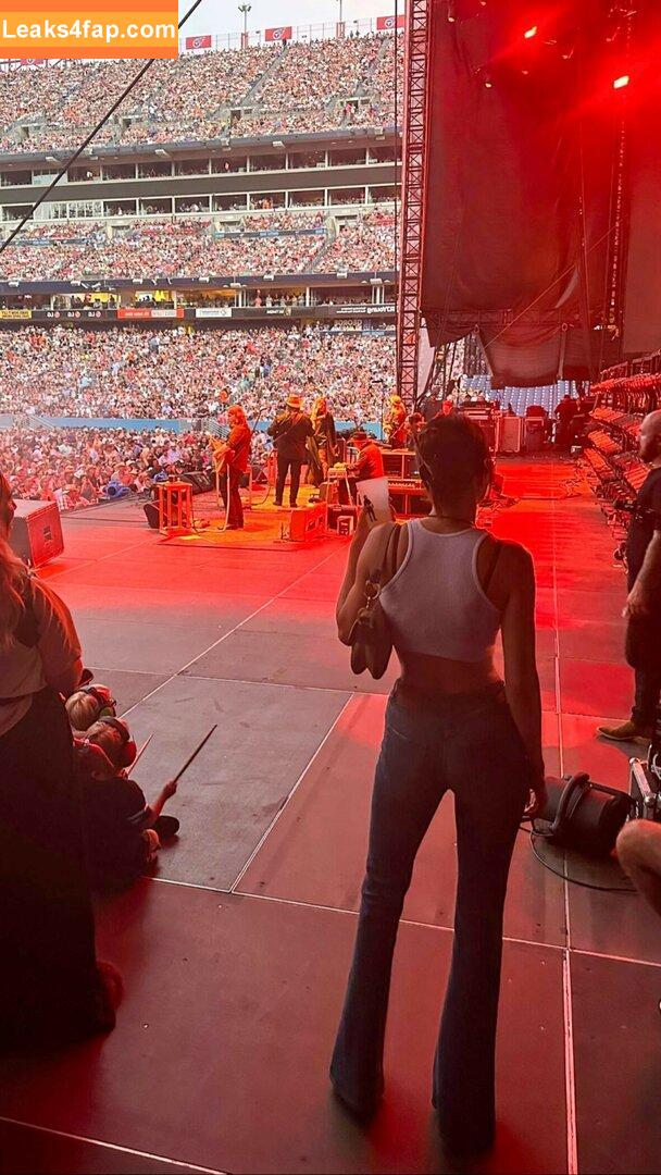 Kendall Jenner / KendallJenner / https: leaked photo photo #1319