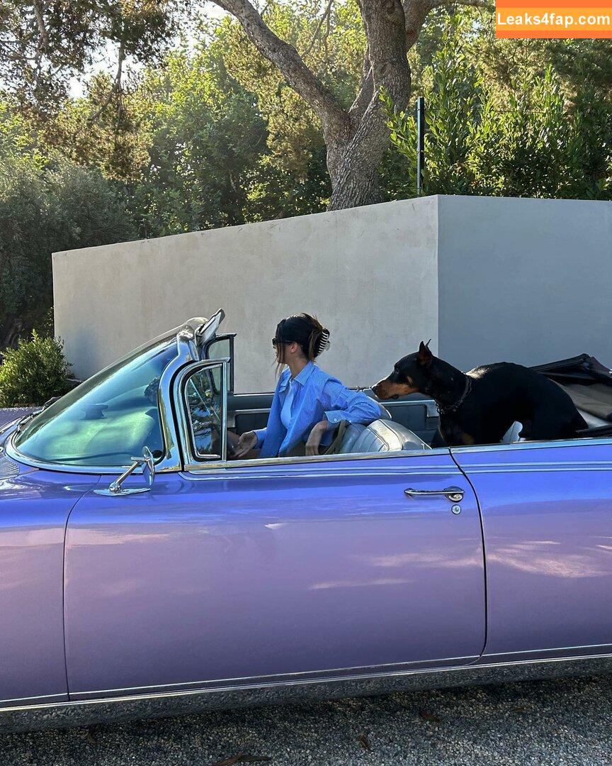 Kendall Jenner / KendallJenner / https: leaked photo photo #1355