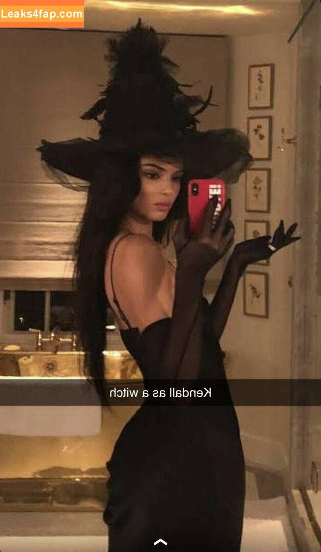 Kendall Jenner / KendallJenner слитое фото фото #1441