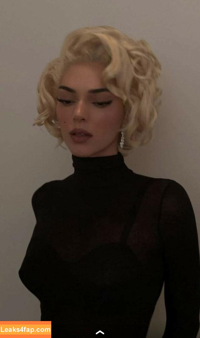 Kendall Jenner / KendallJenner leaked photo photo #1447