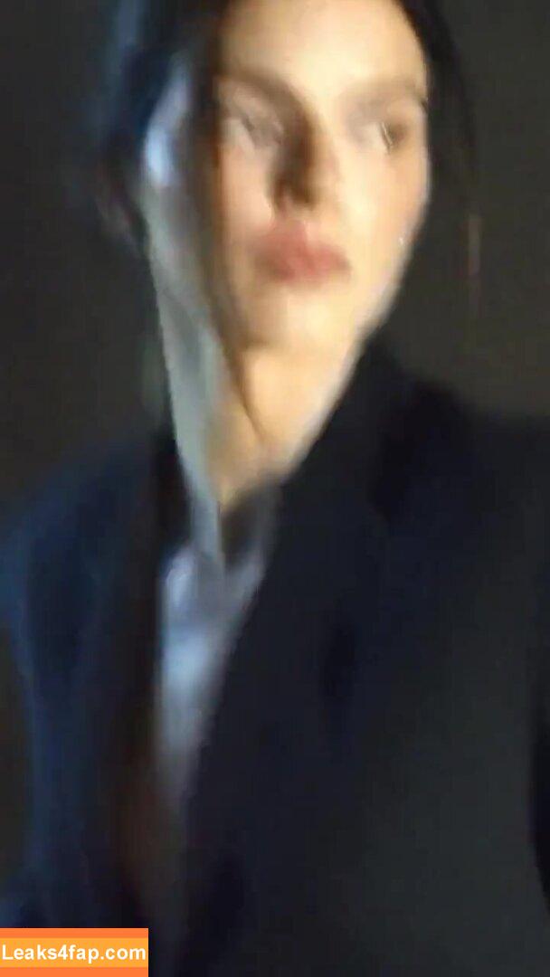 Kendall Jenner / KendallJenner слитое фото фото #1527