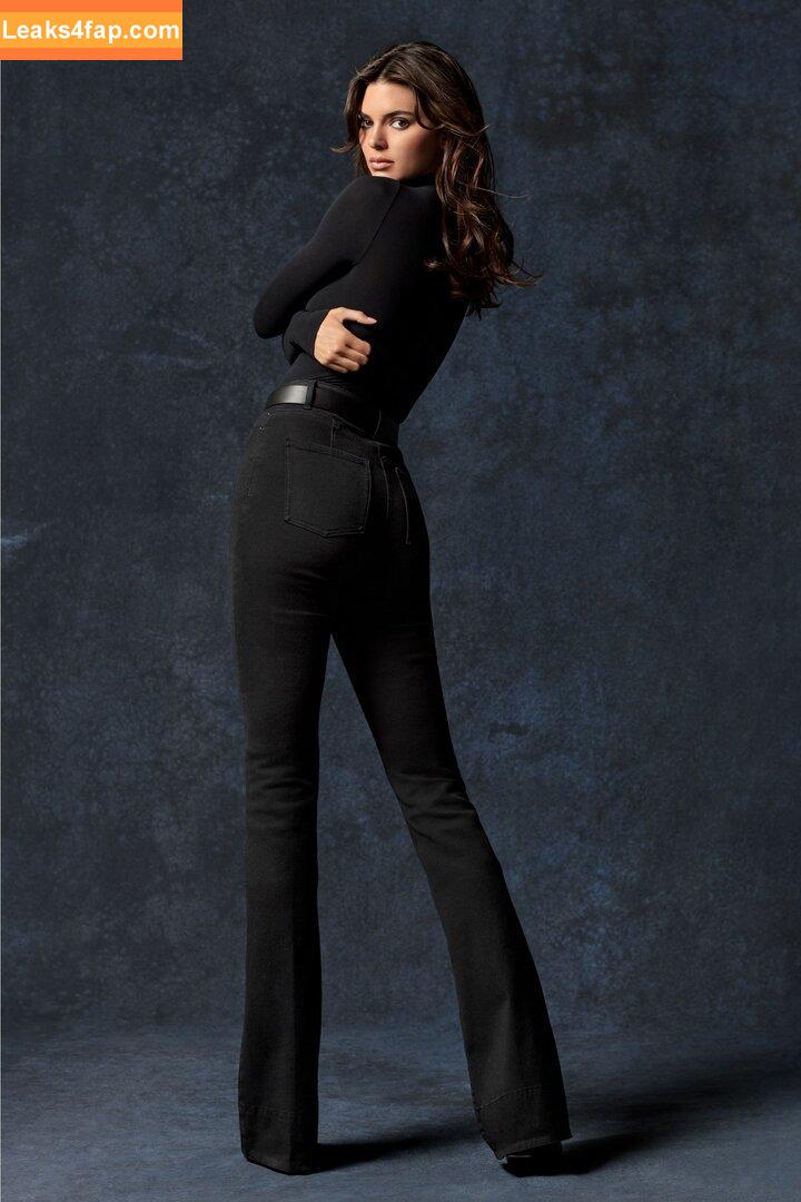 Kendall Jenner / KendallJenner слитое фото фото #1529