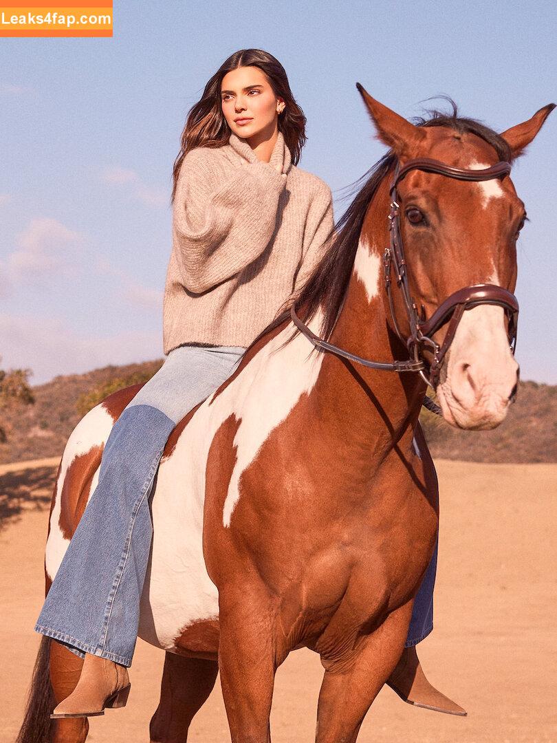 Kendall Jenner / KendallJenner слитое фото фото #1671