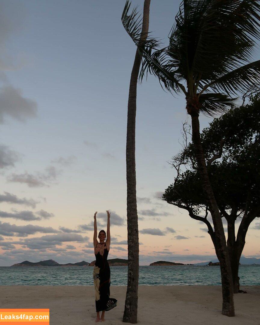 Kendall Jenner / KendallJenner слитое фото фото #1839