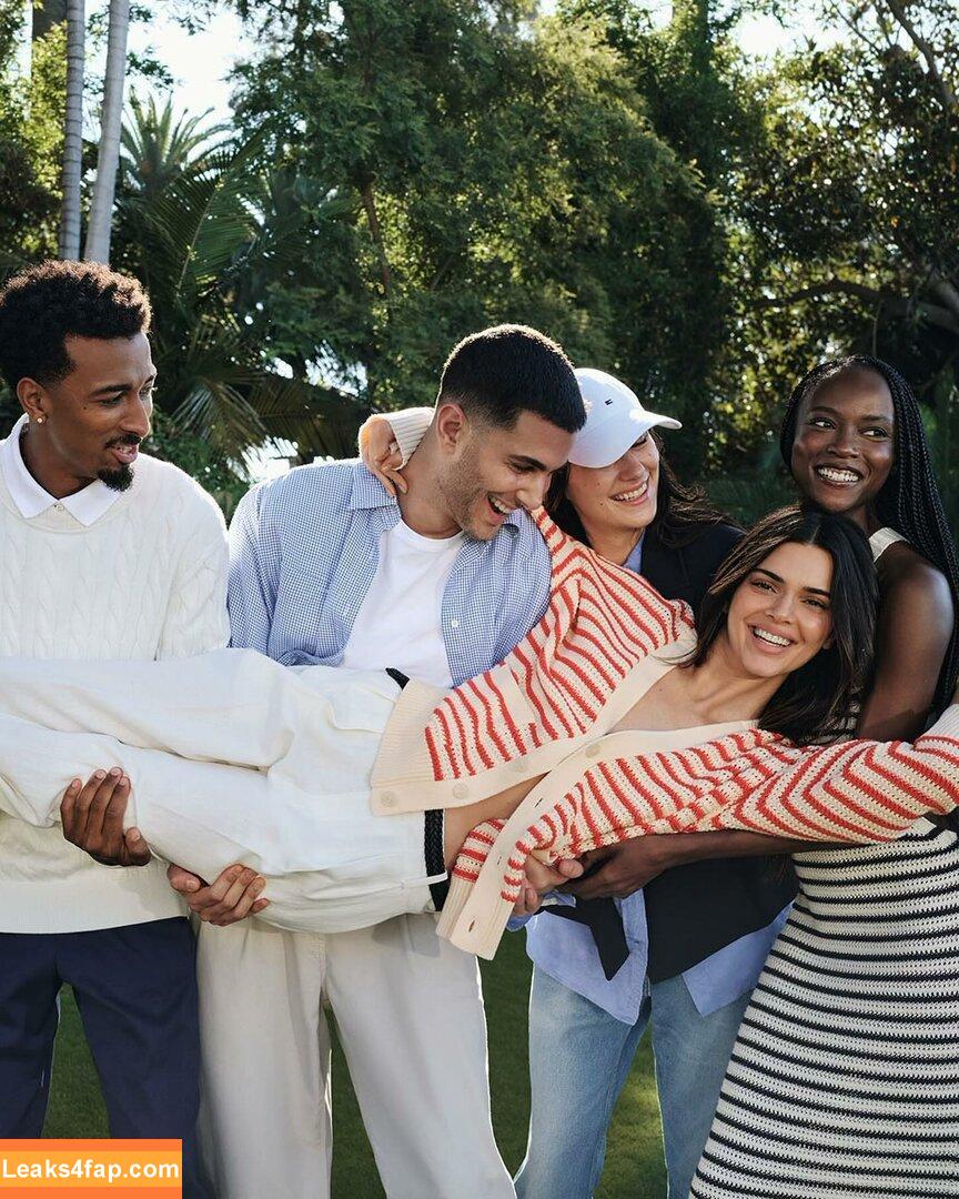 Kendall Jenner / KendallJenner слитое фото фото #1846