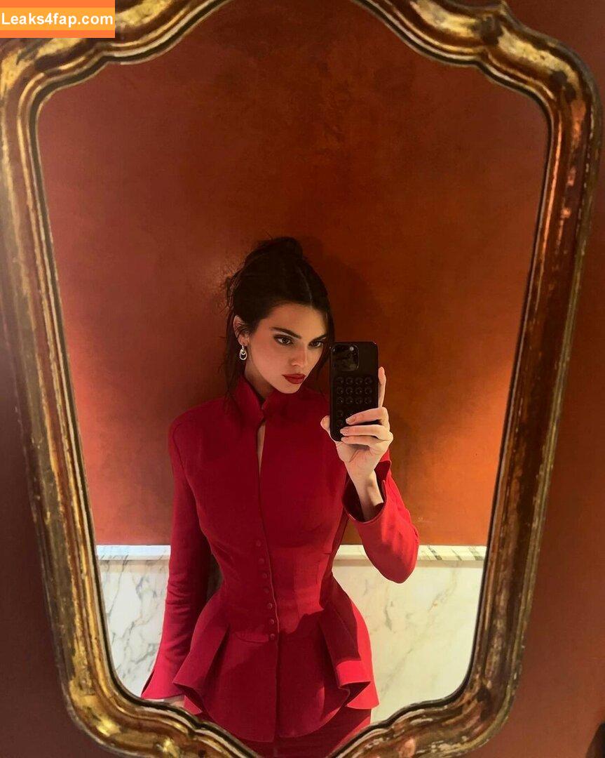 Kendall Jenner / KendallJenner слитое фото фото #1862