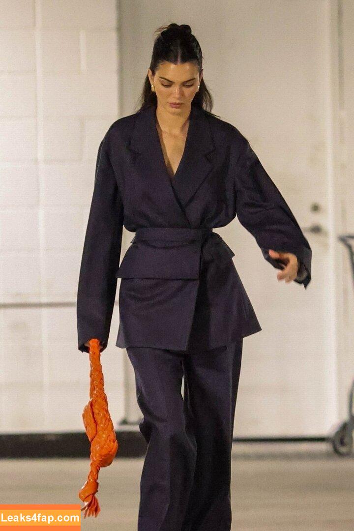 Kendall Jenner / KendallJenner слитое фото фото #1894