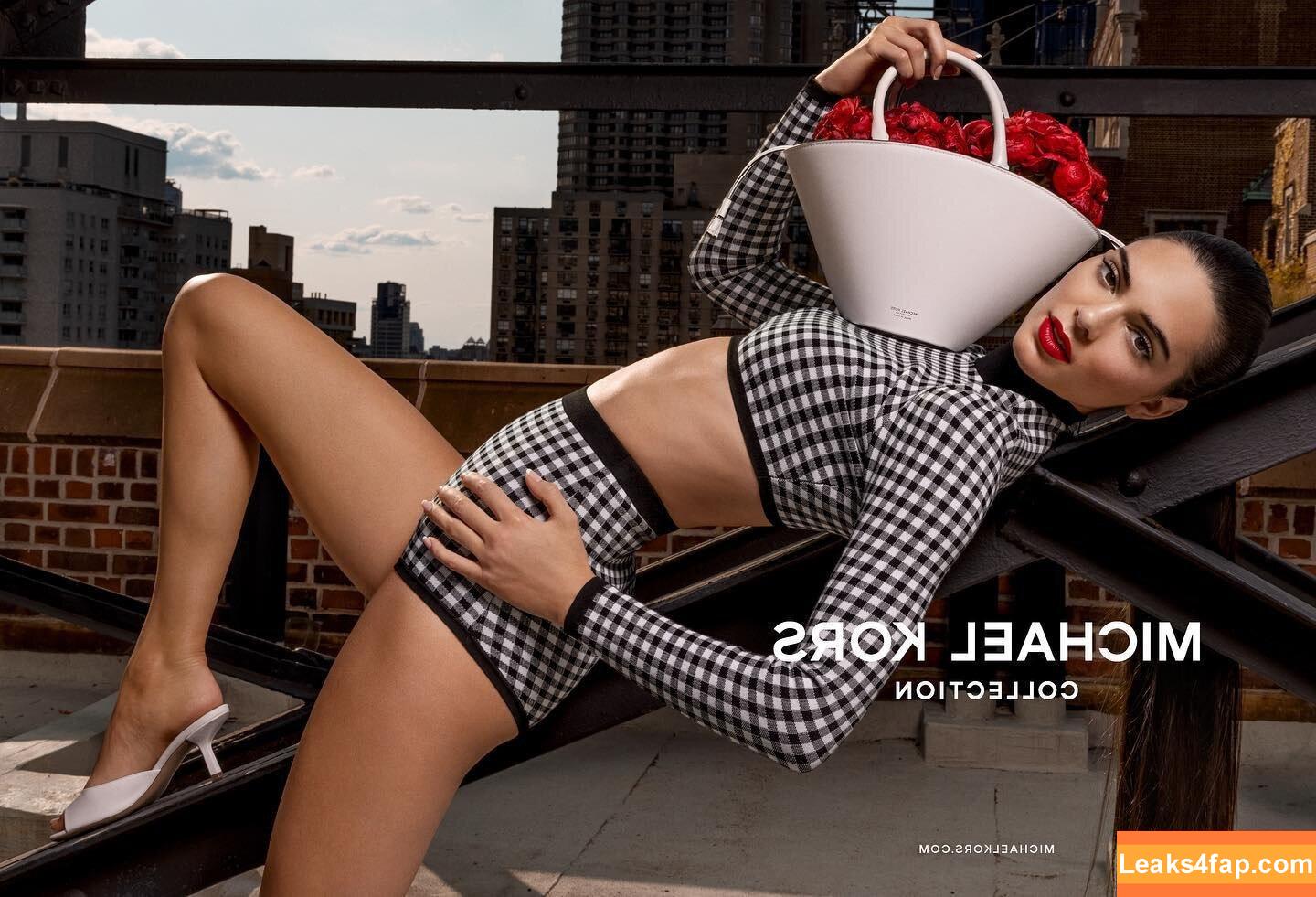 Kendall Jenner / KendallJenner слитое фото фото #1923