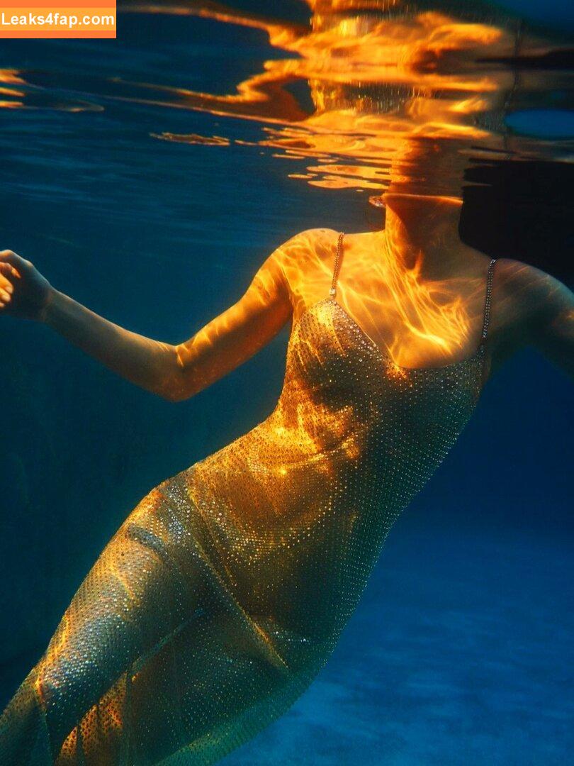 Kendall Jenner / KendallJenner слитое фото фото #1985