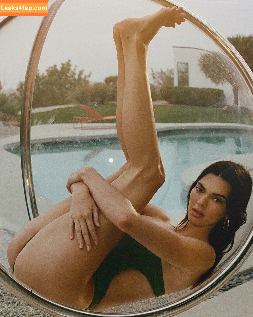 Kendall Jenner / KendallJenner слитое фото фото #1992