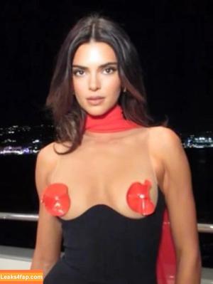 Kendall Jenner photo #1128