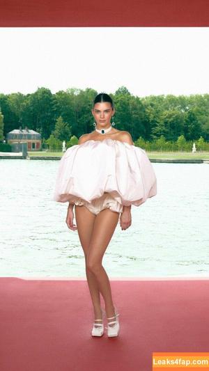 Kendall Jenner photo #1253