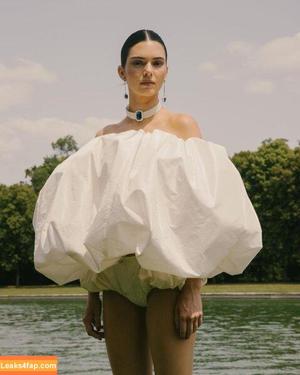 Kendall Jenner photo #1260