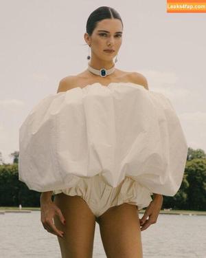 Kendall Jenner photo #1261