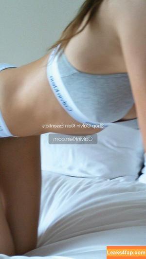 Kendall Jenner photo #1300