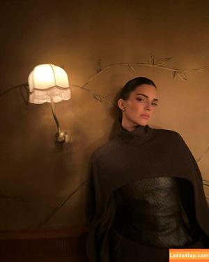 Kendall Jenner photo #1386
