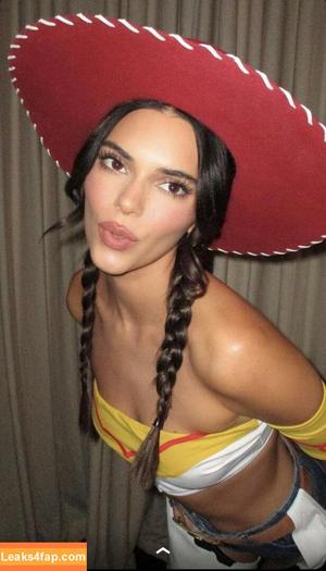Kendall Jenner photo #1442