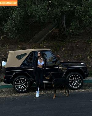 Kendall Jenner photo #1450