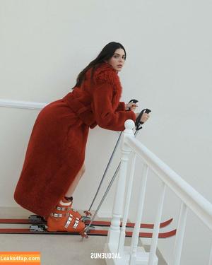 Kendall Jenner фото #1481