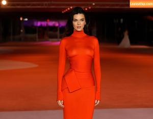 Kendall Jenner фото #1577