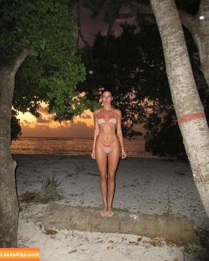 Kendall Jenner фото #1644