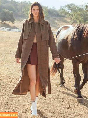 Kendall Jenner фото #1669