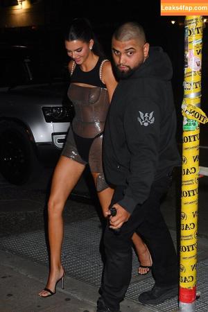 Kendall Jenner фото #1766