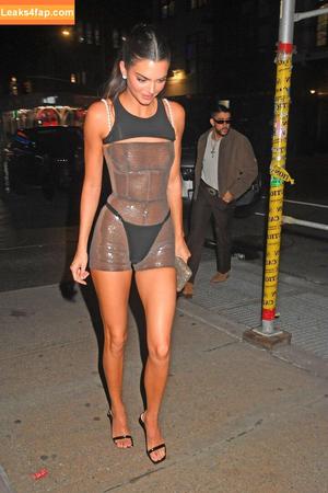 Kendall Jenner фото #1772