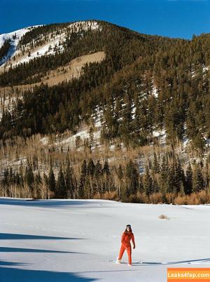 Kendall Jenner фото #1801