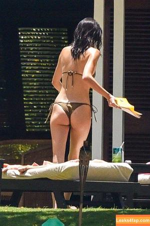 Kendall Jenner фото #1822