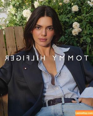 Kendall Jenner фото #1845