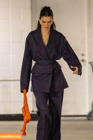 Kendall Jenner фото #1894