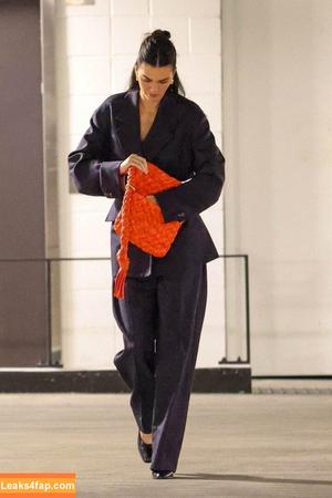 Kendall Jenner фото #1899