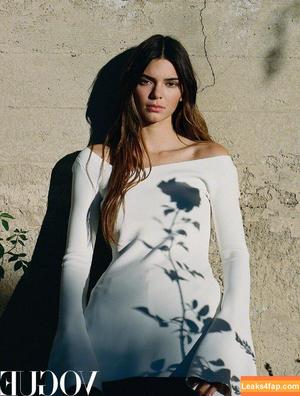 Kendall Jenner фото #1926