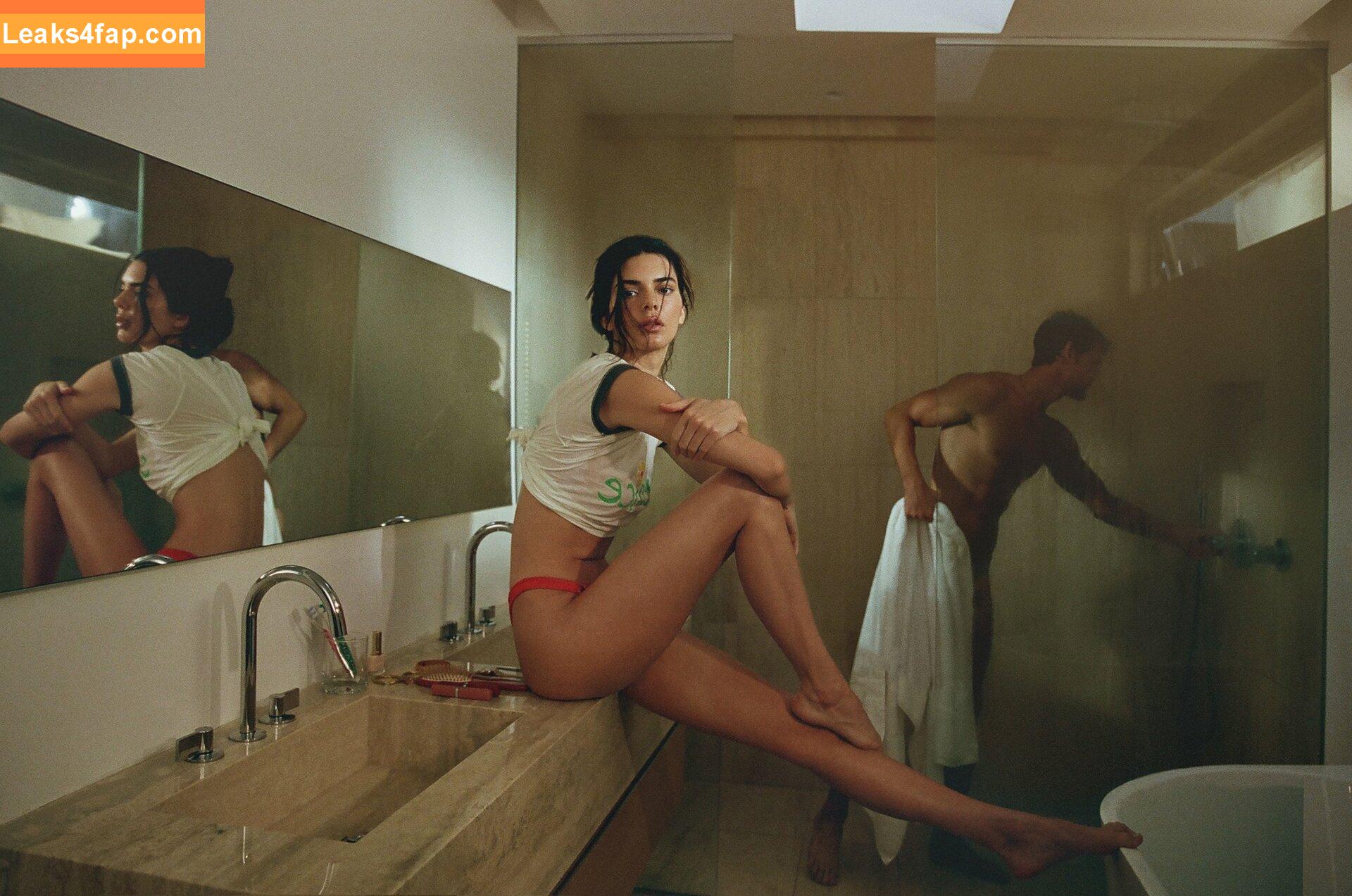 Kendall Jenner / KendallJenner слитое фото фото #2101