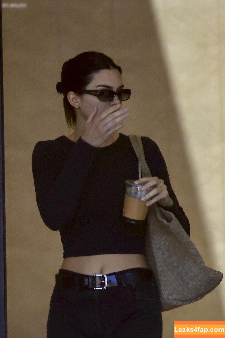 Kendall Jenner / KendallJenner слитое фото фото #2153