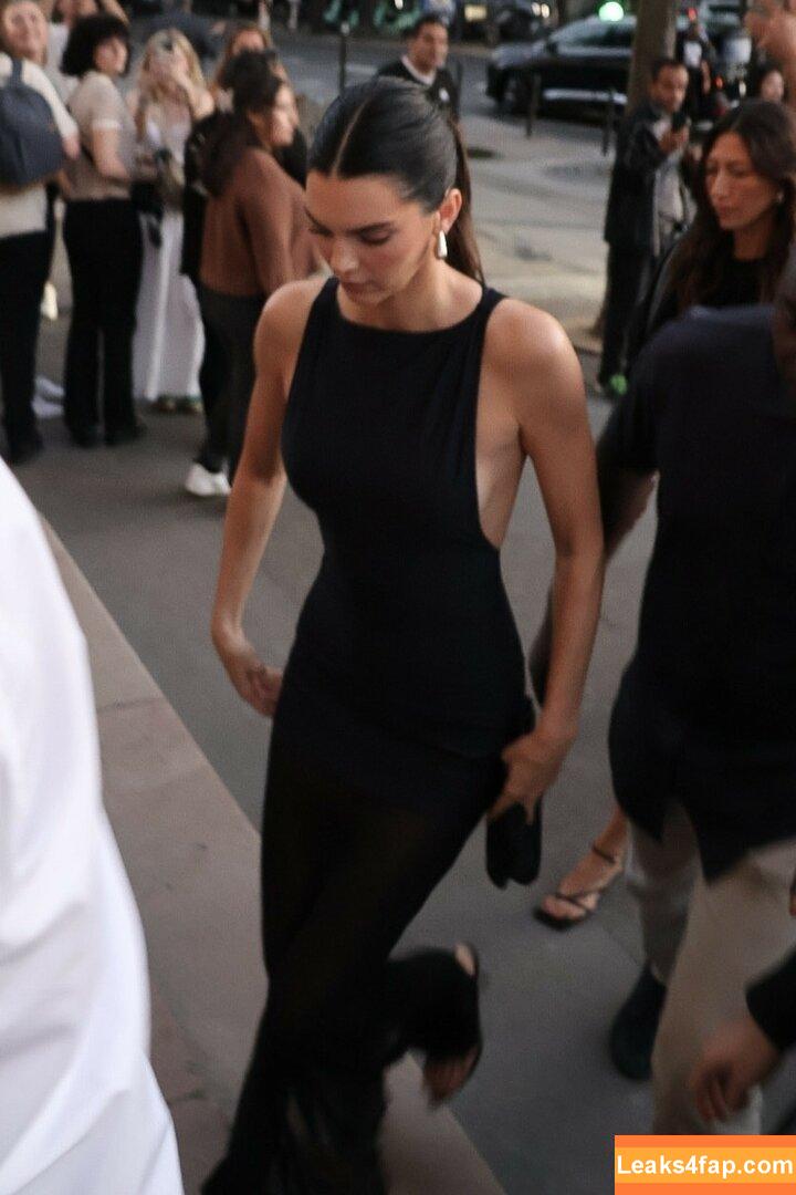 Kendall Jenner / KendallJenner слитое фото фото #2421