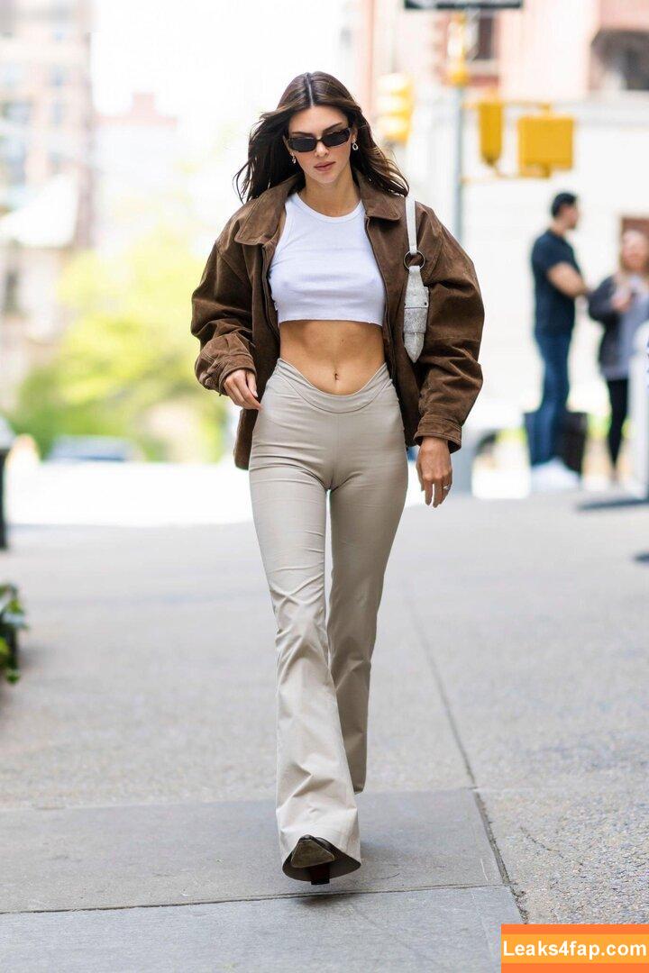 Kendall Jenner / KendallJenner слитое фото фото #2495