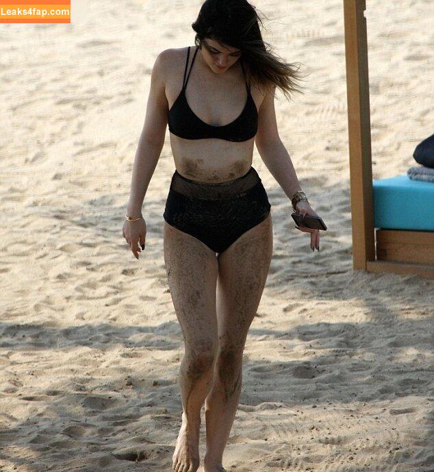 Kendall Jenner / KendallJenner слитое фото фото #2583