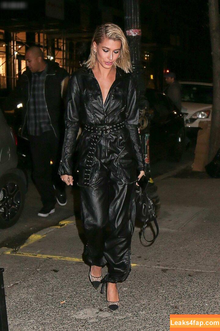 Kendall Jenner / KendallJenner слитое фото фото #2659