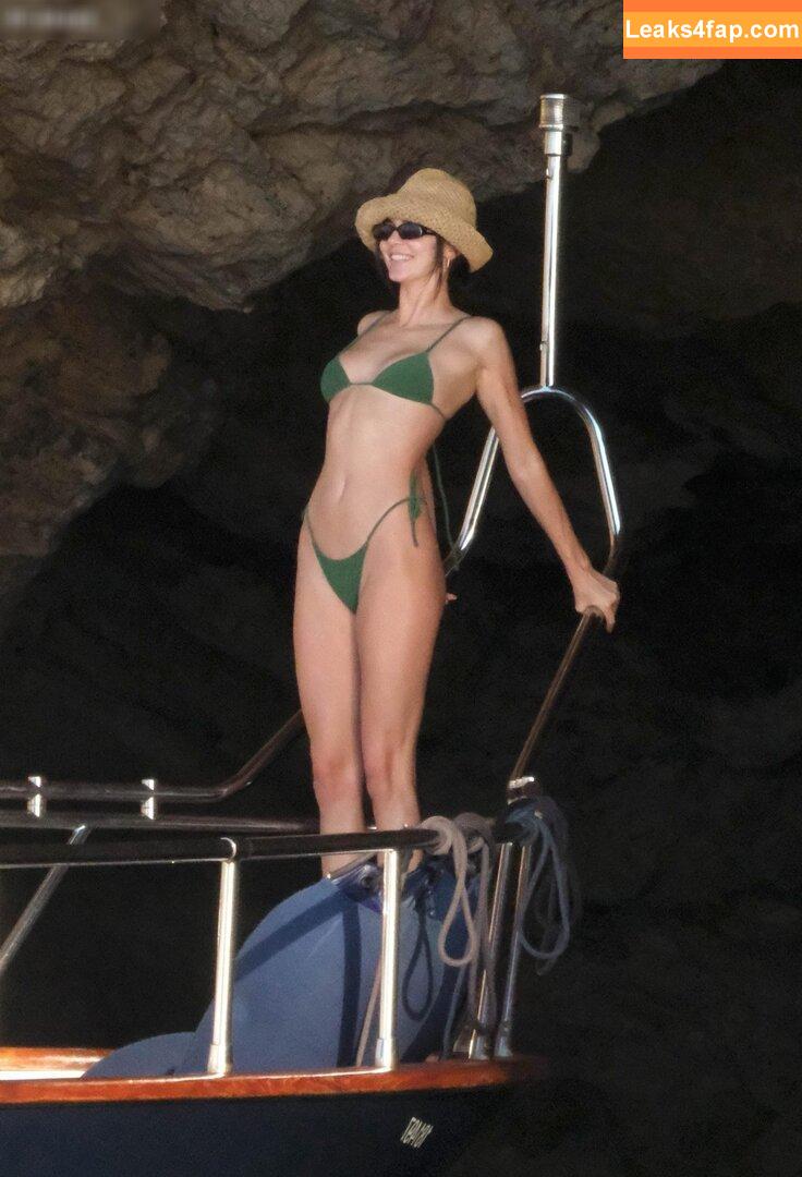 Kendall Jenner / KendallJenner слитое фото фото #2678