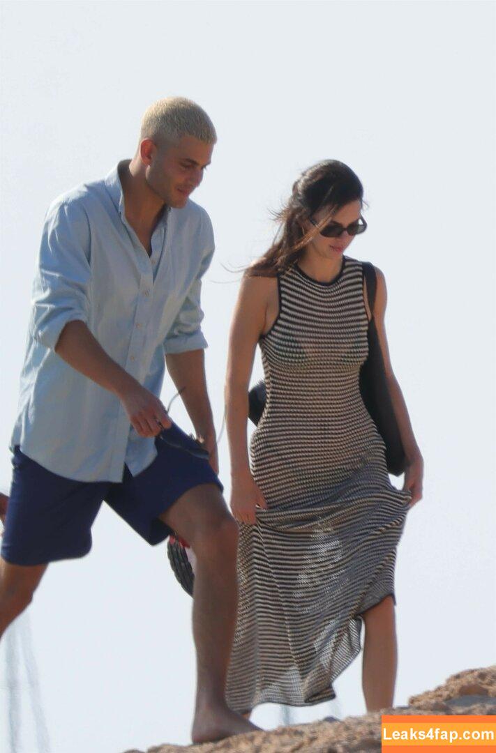 Kendall Jenner / KendallJenner слитое фото фото #2691