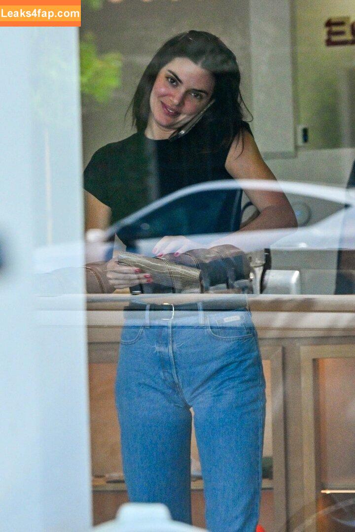 Kendall Jenner / KendallJenner слитое фото фото #2715