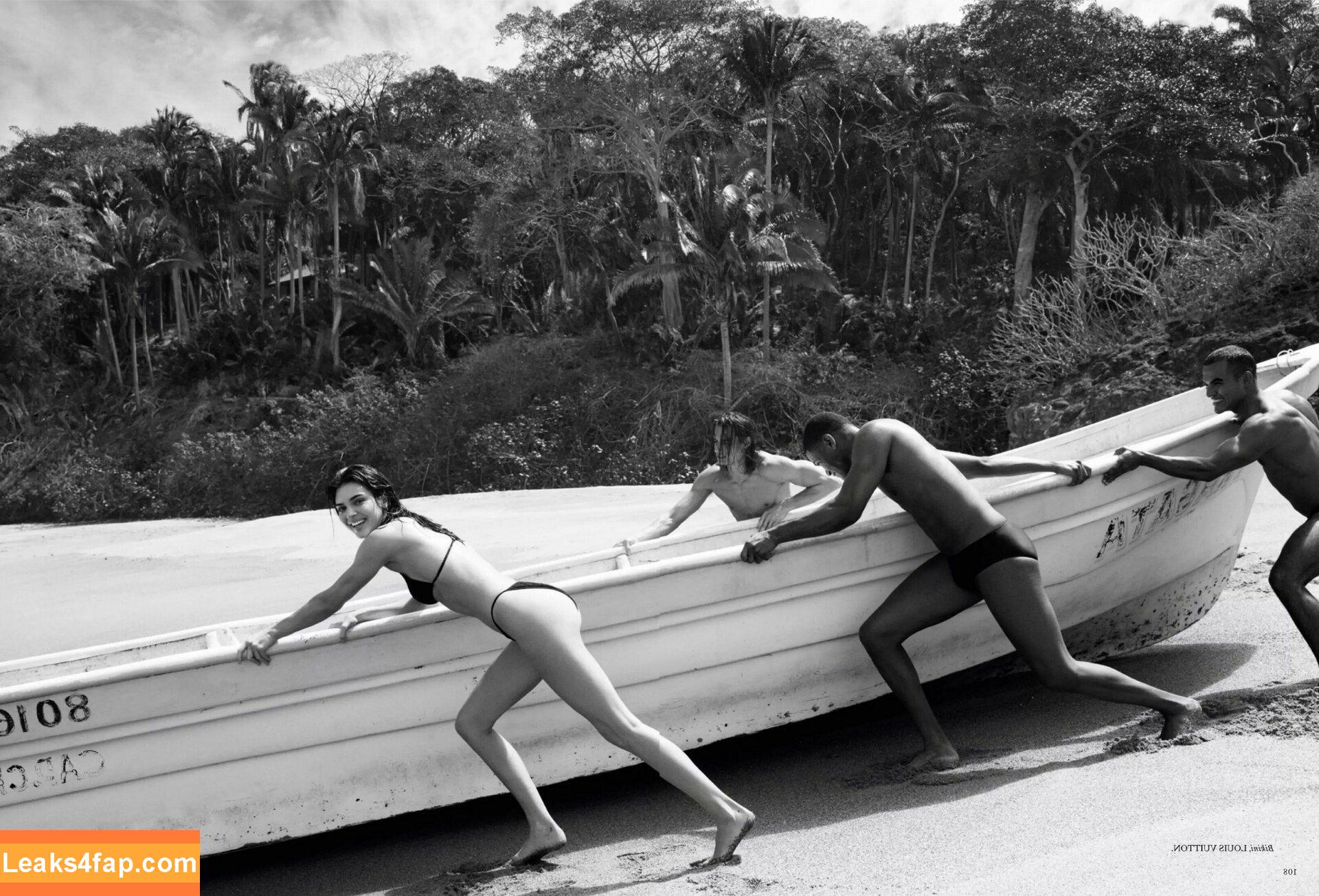 Kendall Jenner / KendallJenner слитое фото фото #2789