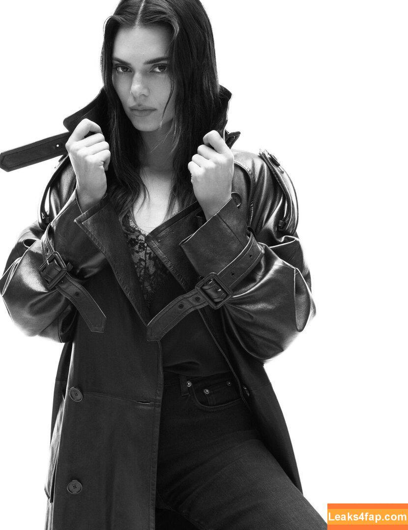 Kendall Jenner / KendallJenner слитое фото фото #2948