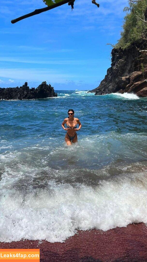 Kendall Jenner / KendallJenner слитое фото фото #2960