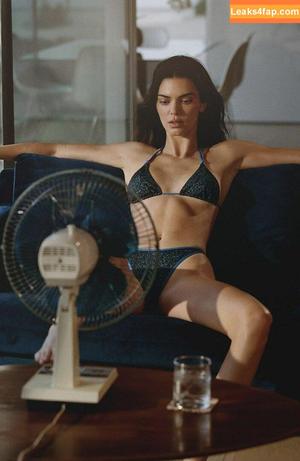 Kendall Jenner фото #2062