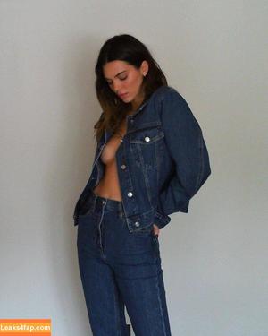 Kendall Jenner фото #2147